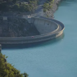  Casa vacanze Sur Artuby, Le Tilleul Et Le Four, Jabron Francia