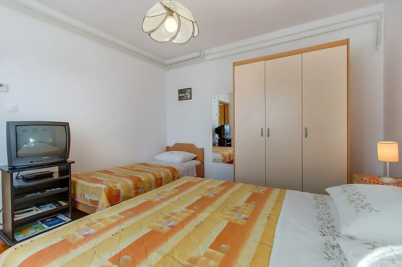 Apartment Simona Mali Losinj